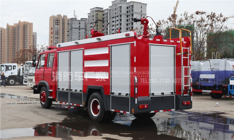 東風(fēng)153三劑聯(lián)用消防車(chē) 東風(fēng)153三劑聯(lián)用消防車(chē)